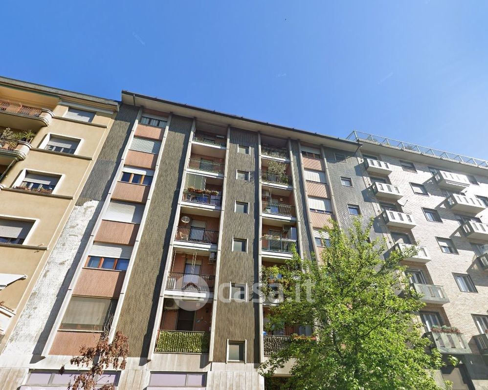Appartamento in Vendita in Via Giovanni Battista Piranesi 33 a Milano