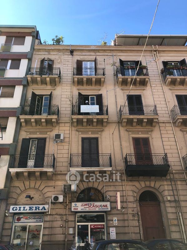 Appartamento in Vendita in Via Isidoro Carini 60 a Palermo