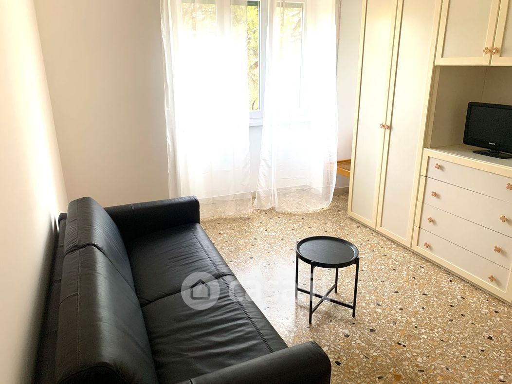 Appartamento in Affitto in Via Marco Carellario a Roma