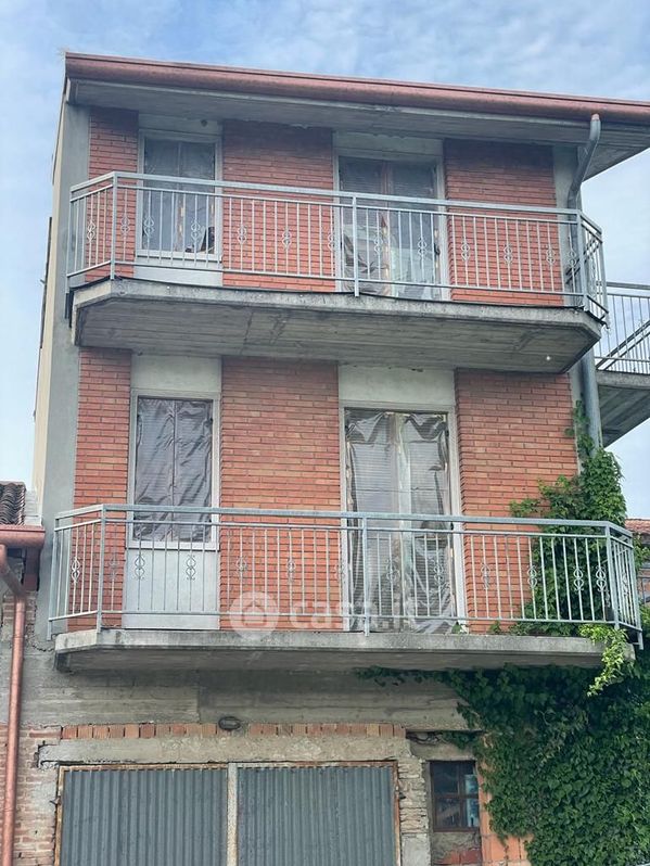 Appartamento in Vendita in Via Corticella a Sorgà