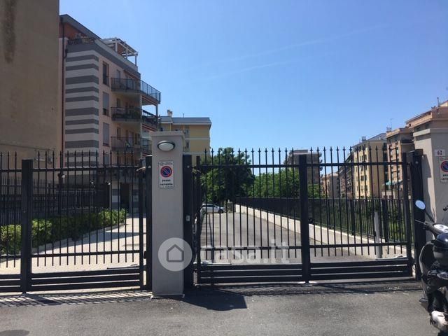 Garage/Posto auto in Vendita in Via Pier Domenico da Bissone a Genova