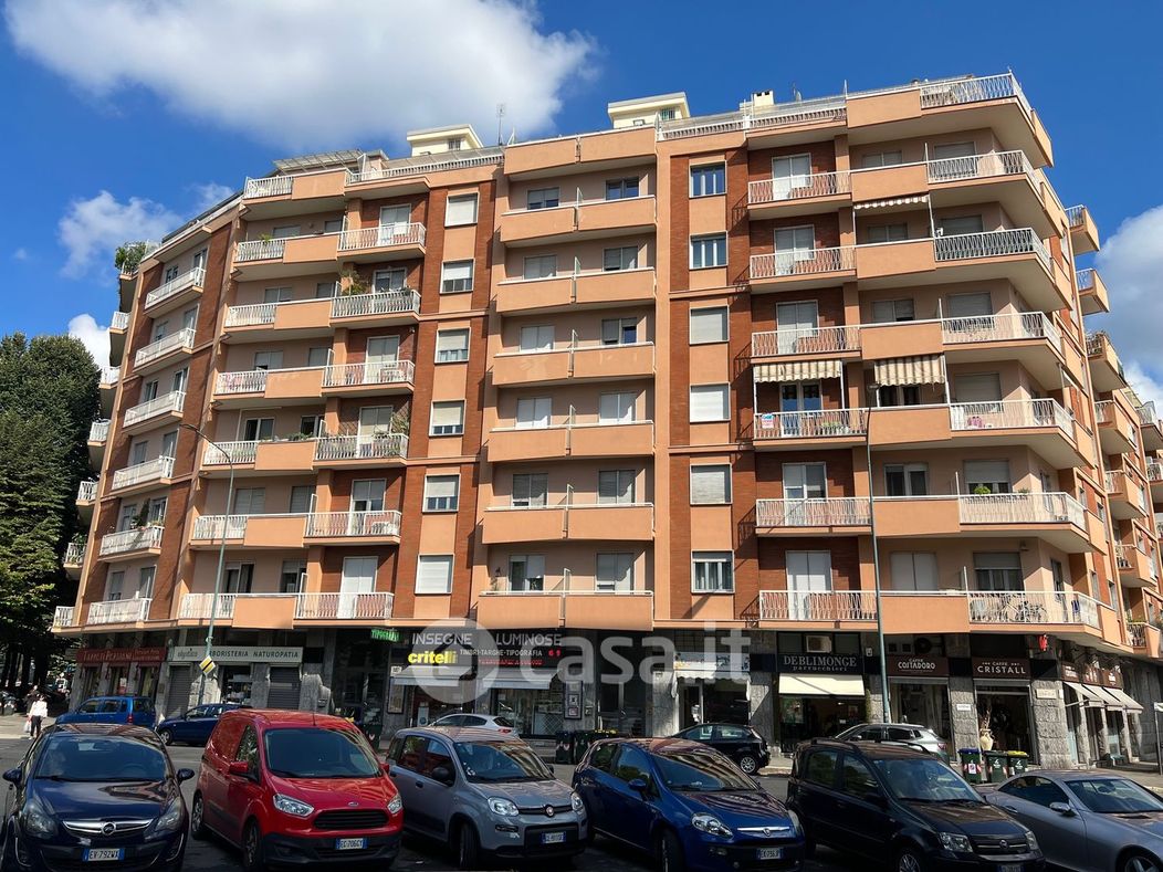 Appartamento in Vendita in Via Gorizia 129 a Torino