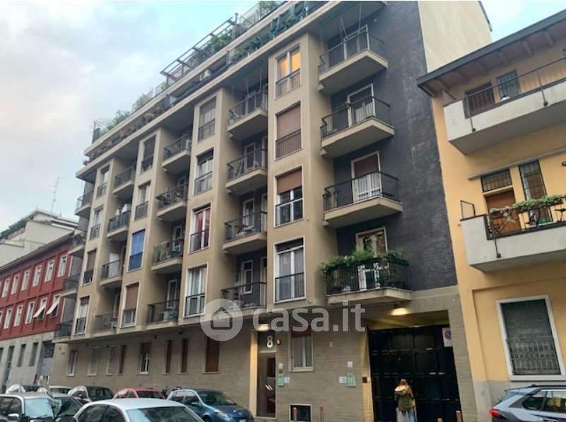 Appartamento in Vendita in Via Pompeo Cambiasi 4 a Milano
