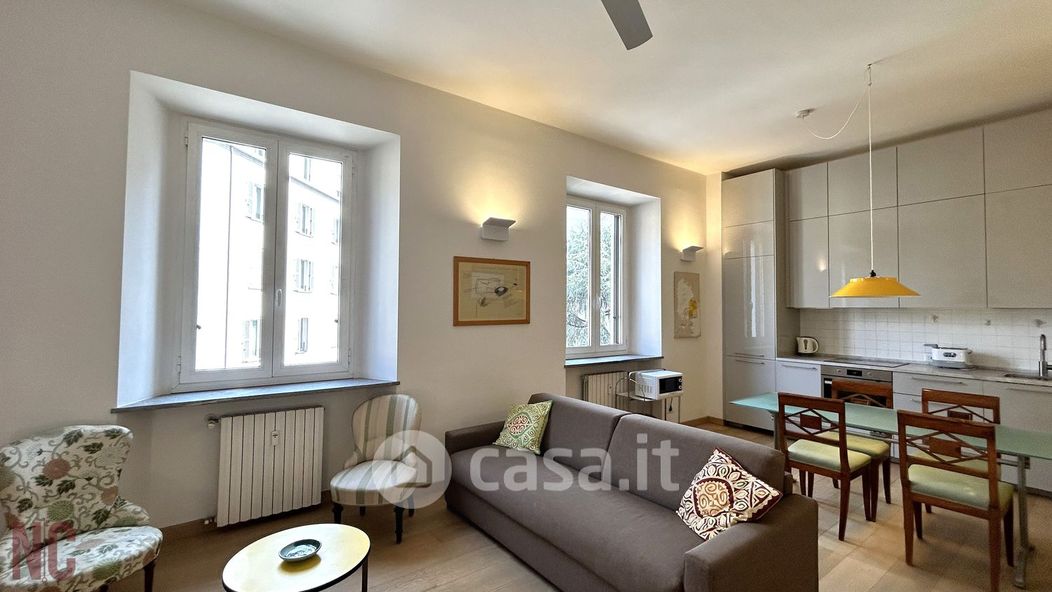 Appartamento in Affitto in Via Ausonio 23 a Milano