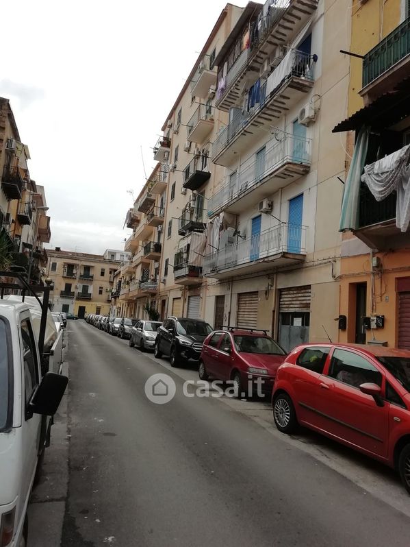 Appartamento in Vendita in Via Cesare Airoldi 6 B a Palermo
