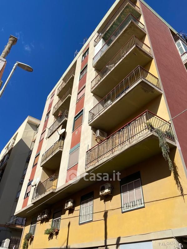 Appartamento in Vendita in Via Giuseppe Bottone a Messina