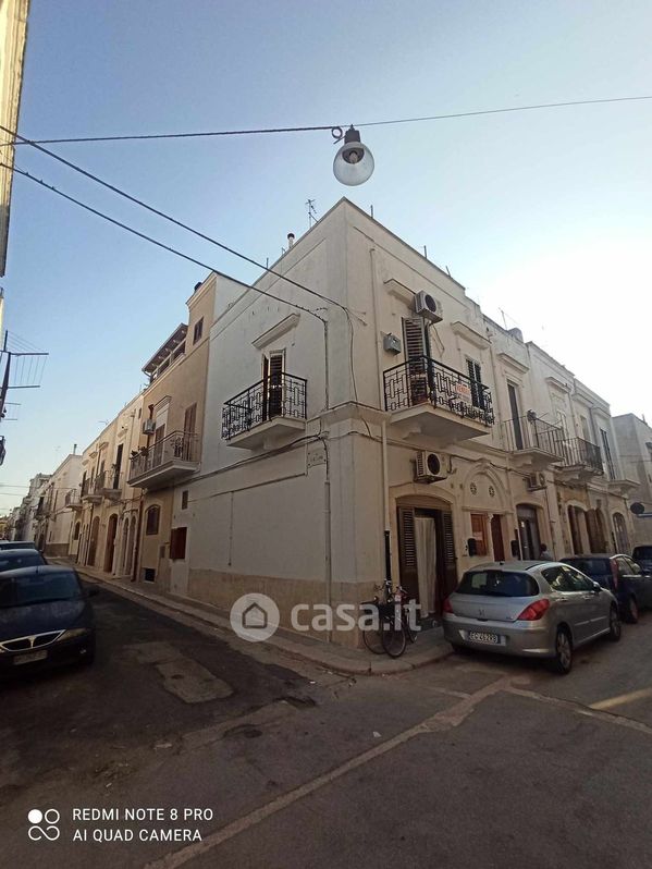 Casa indipendente in Vendita in Via Torquato Tasso 81 a Mola di Bari