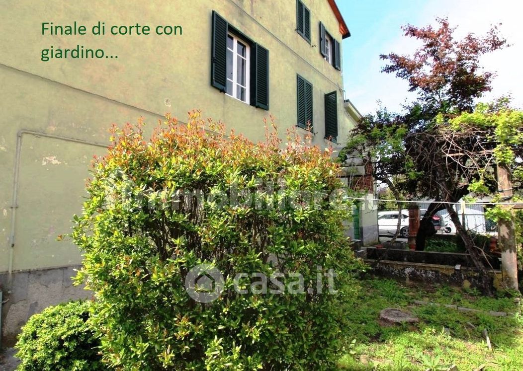 Villa in Vendita in Via dei Capannoresi a Lucca