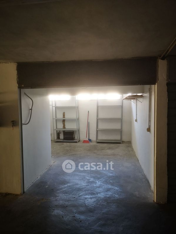 Garage/Posto auto in Affitto in Corso Mazzini a Vasto