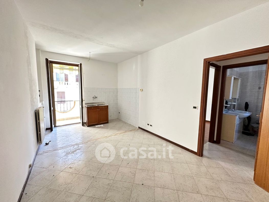 Appartamento in Vendita in Via Santa Casa a Vigevano