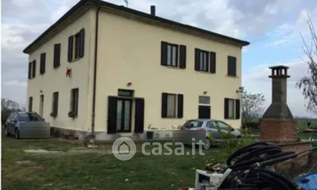 Casa Bi/Trifamiliare in Vendita in Via Del Sale a Ravenna