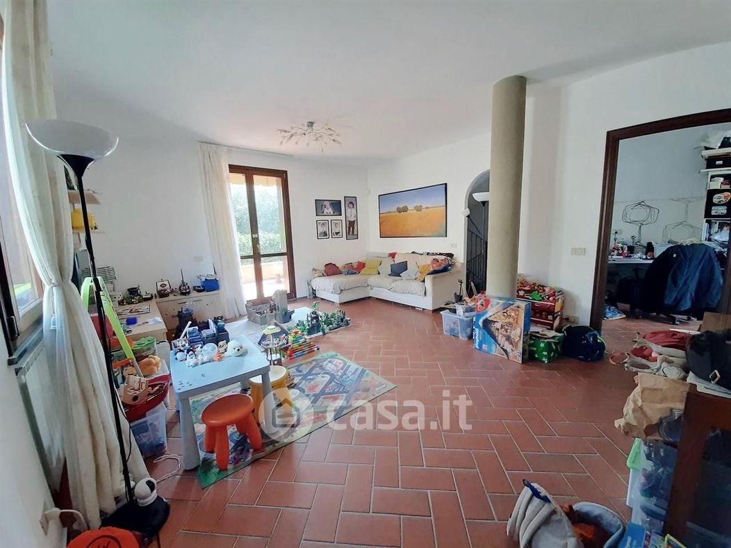 Villa in Vendita in Via Condotti 56017 a San Giuliano Terme