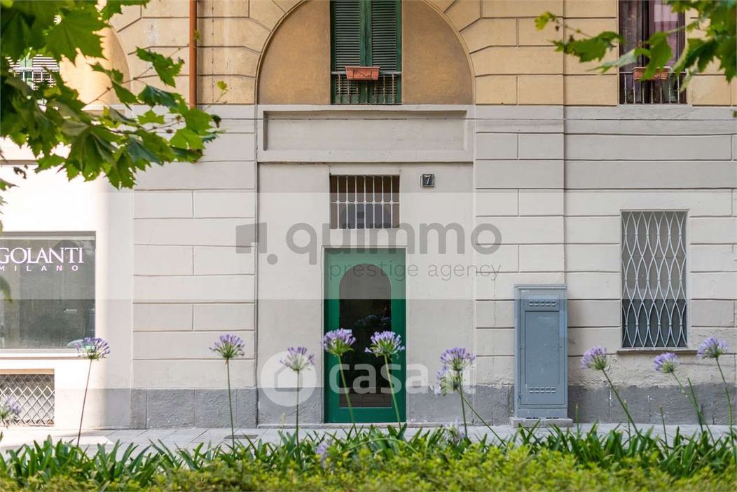 Appartamento in Vendita in Via Amerigo Vespucci 7 a Milano