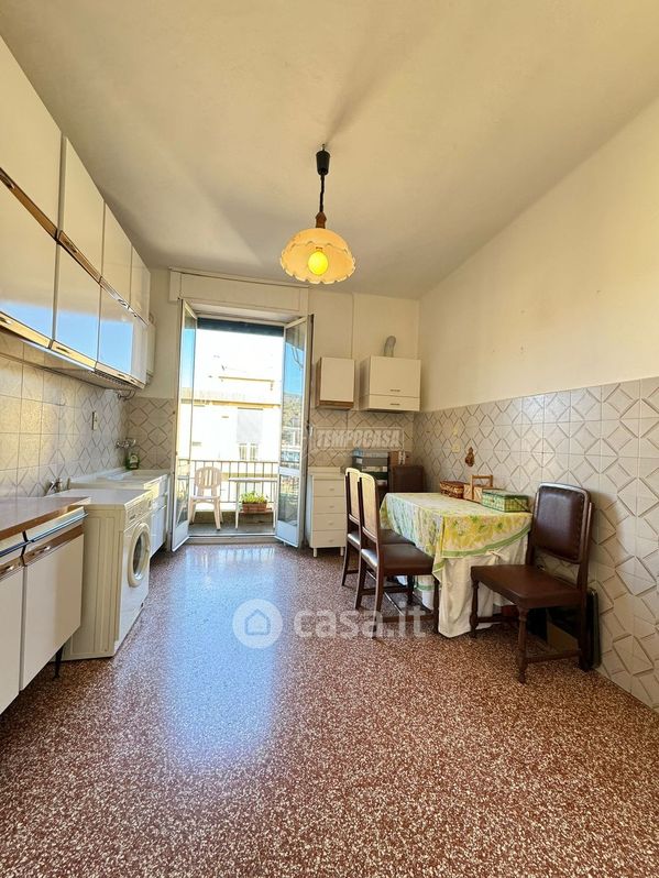 Appartamento in Vendita in Via Walter Fillak 44 a Genova