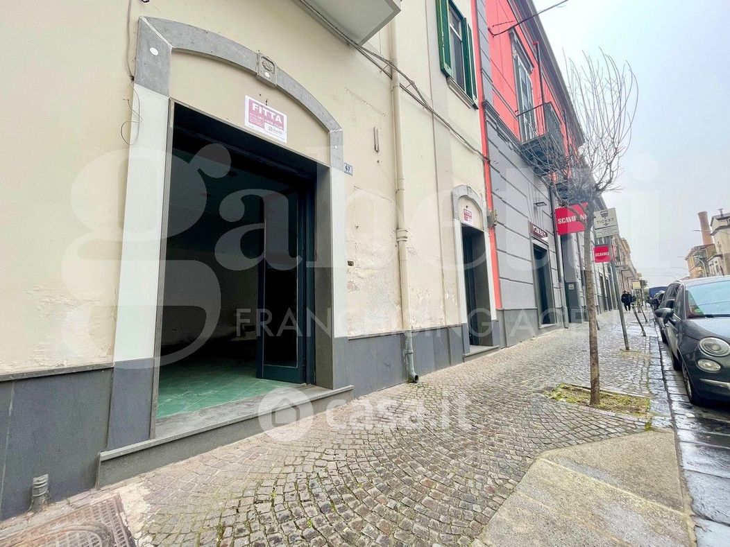 Negozio/Locale commerciale in Affitto in Via Vittorio Emanuele III' a Frattamaggiore