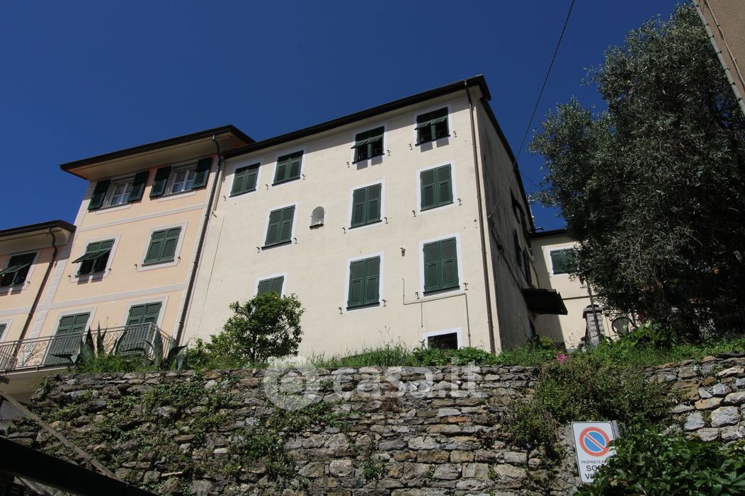 Appartamento in Vendita in Via Parma a Chiavari