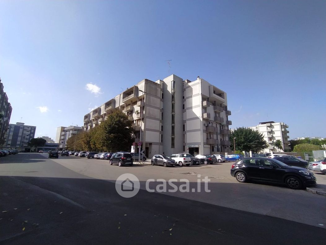 Appartamento in Vendita in Via Vecchia Frigole a Lecce