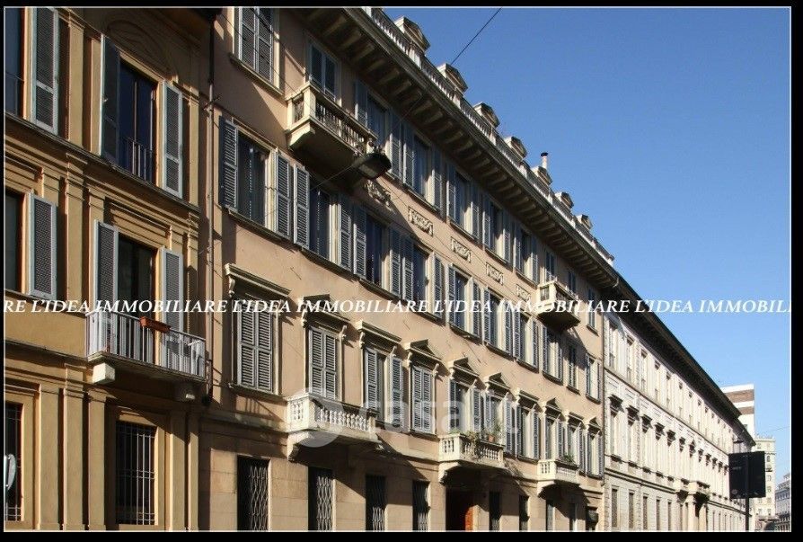 Appartamento in Vendita in Largo richini a Milano