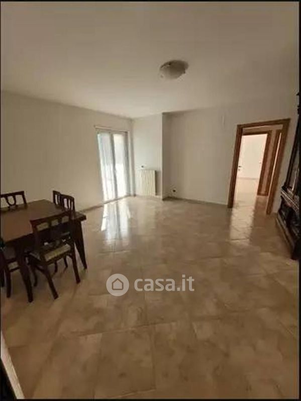 Appartamento in Vendita in Via Nazionale a Bari
