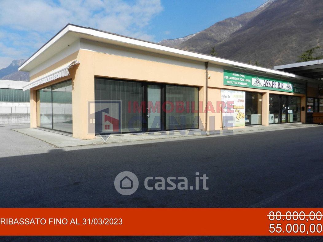 Negozio/Locale commerciale in Vendita in Via San Lorenzo a Caltrano