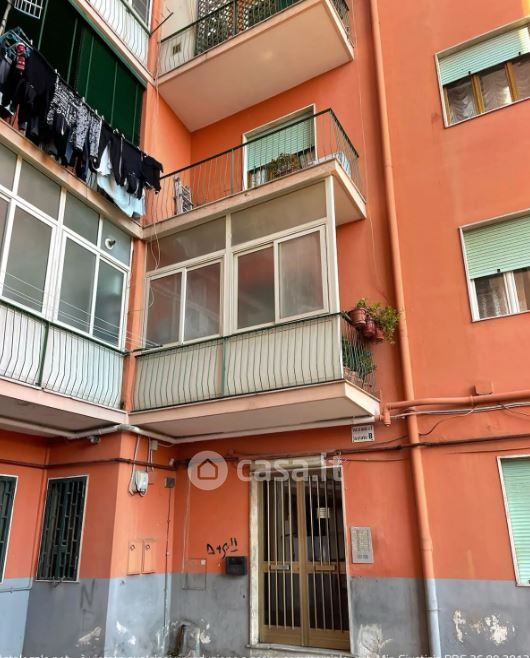 Appartamento in Vendita in Via di Niso 2 a Napoli