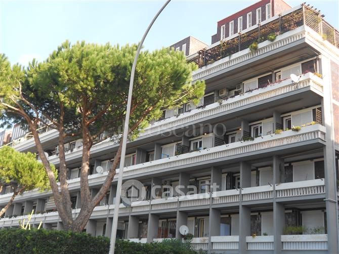 Appartamento in Vendita in Via Aristide Carabelli a Roma