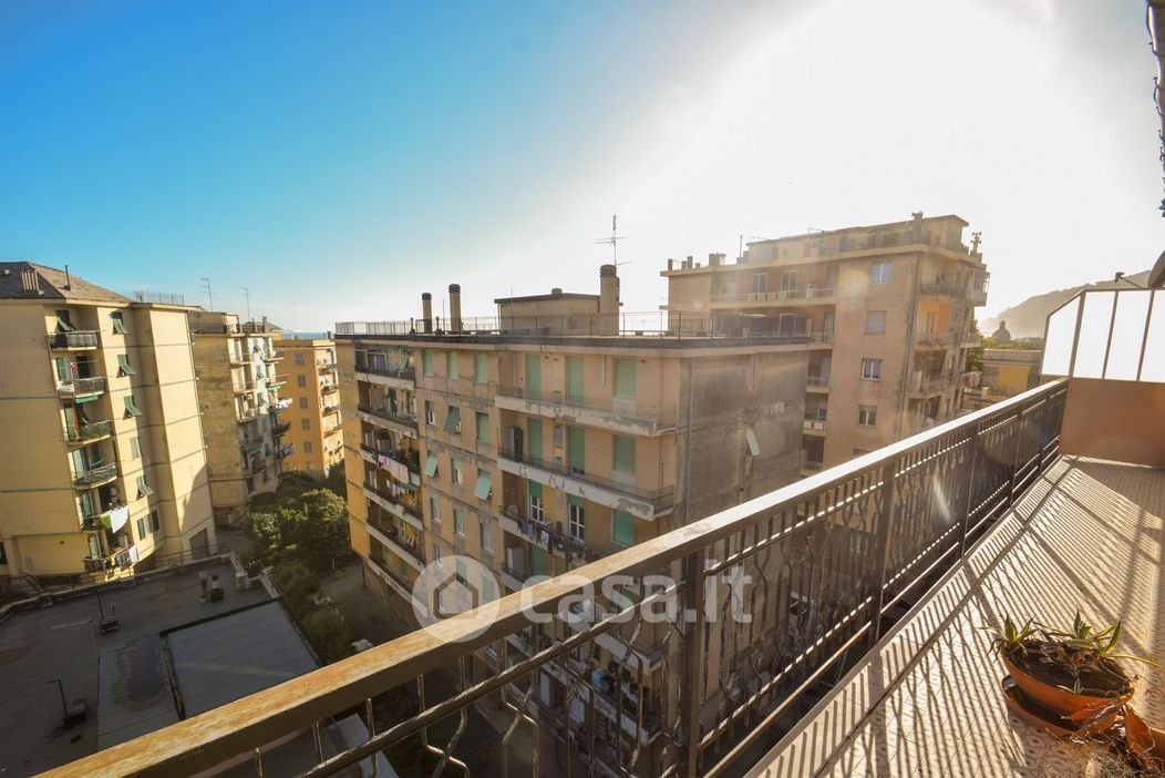 Appartamento in Vendita in Via Alassio 4 a a Genova