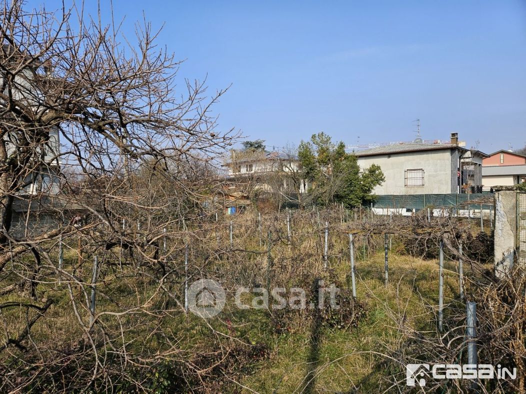 Terreno edificabile in Vendita in Via Mazzini a Boltiere