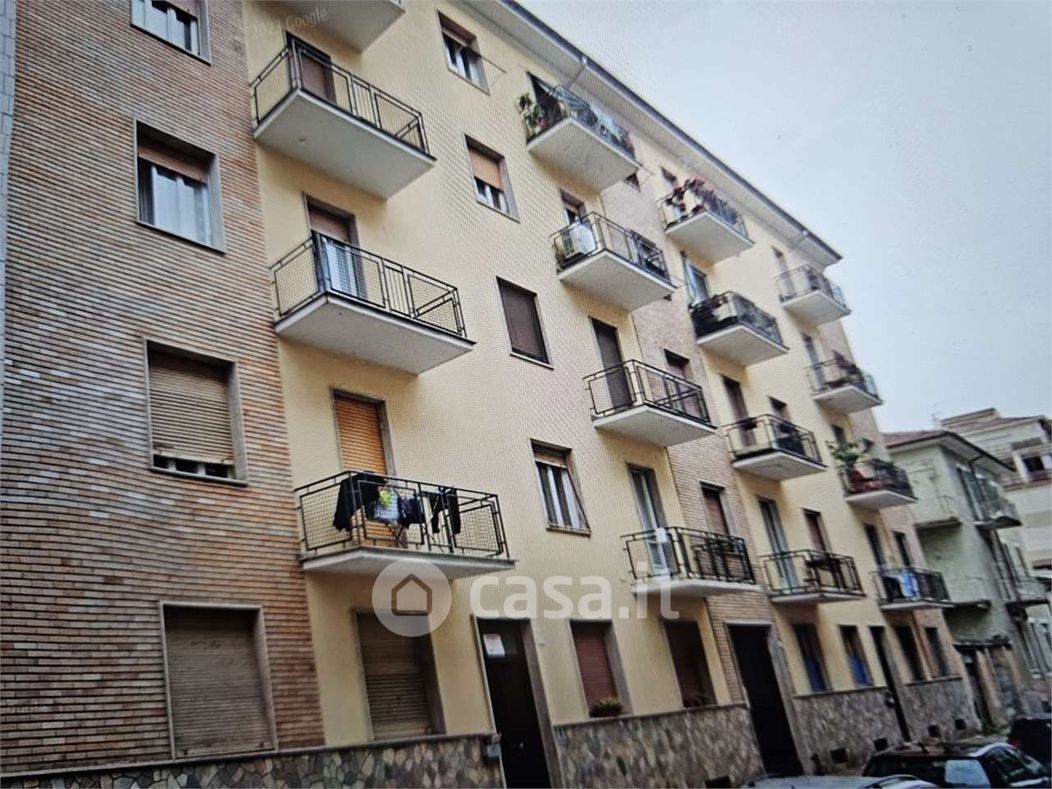 Appartamento in Vendita in Via Galileo Ferraris a Alessandria