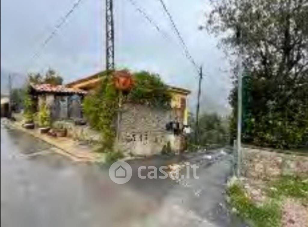 Villa in Vendita in Via San Martino a Monreale