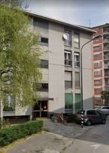 Appartamento in Vendita in Via Val Lagarina 83 a Milano