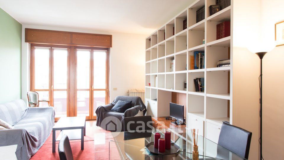 Appartamento in Affitto in Via Durazzo 5 a Milano