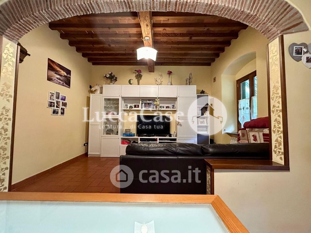 Appartamento in Vendita in Via Brennero Nord 4341 a Lucca