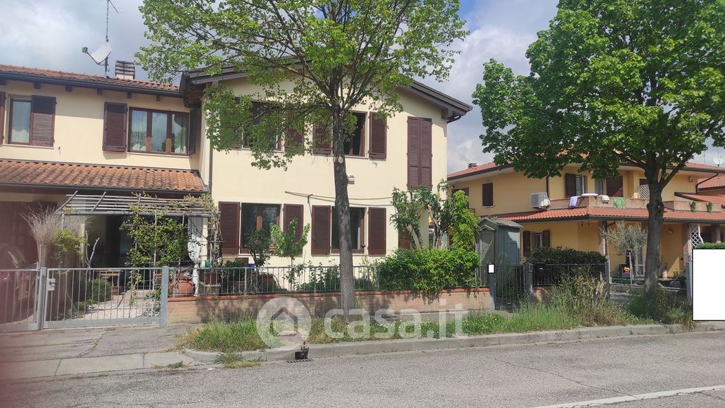 Villetta a schiera in Vendita in Via LARINI a Ravenna