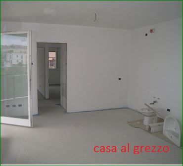 Appartamento in Vendita in Via Savonarola a Padova
