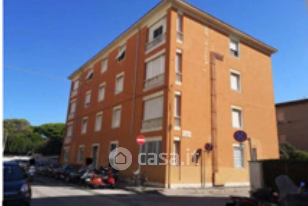 Appartamento in Vendita in Via Costanzo Ebat 7 a Livorno