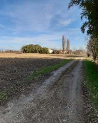 Terreno agricolo in Vendita in Via Aquileia a Fiume Veneto