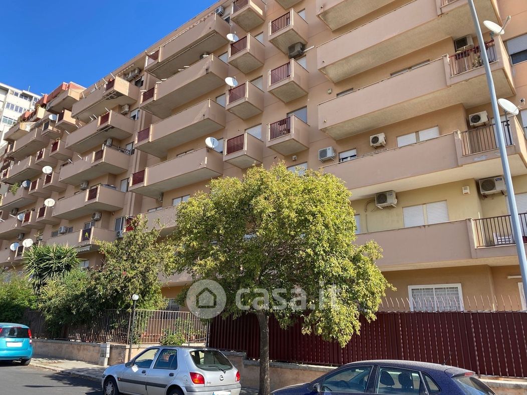 Appartamento in Vendita in Via Monti Iblei a Palermo