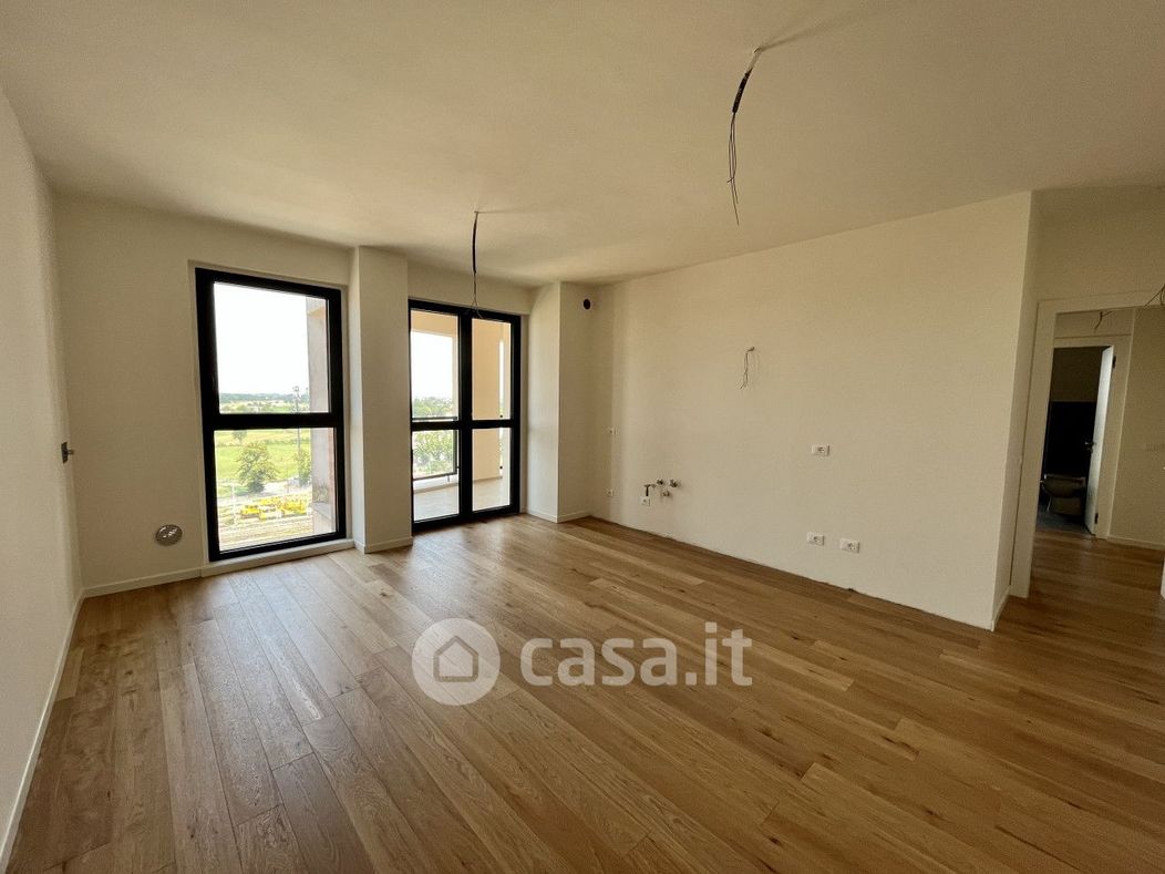 Appartamento in Vendita in Via Giosuè Carducci a Fidenza