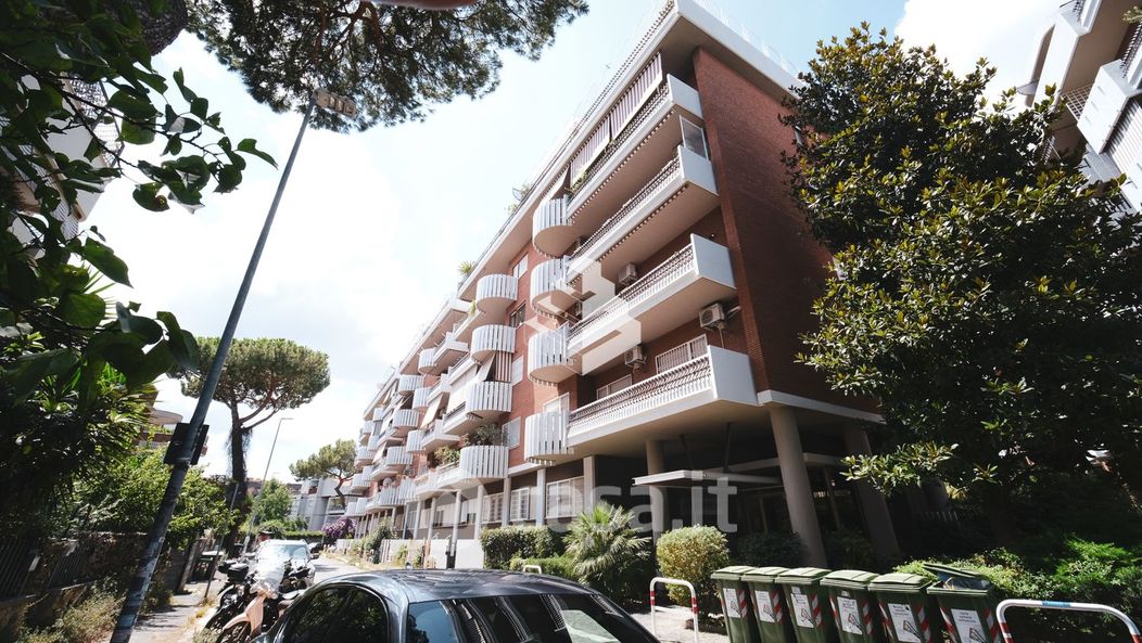Appartamento in Vendita in Via Giuseppe Perego a Roma