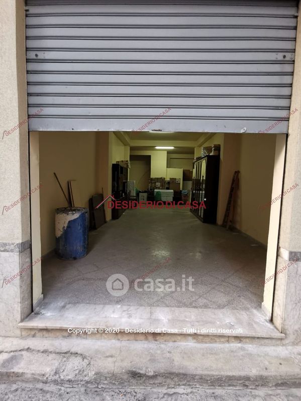 Negozio/Locale commerciale in Affitto in Via Genovese a Bagheria