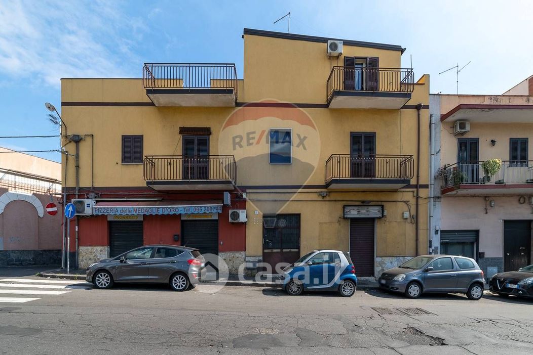 Appartamento in Vendita in Viale delle Medaglie D'Oro 22 a Catania