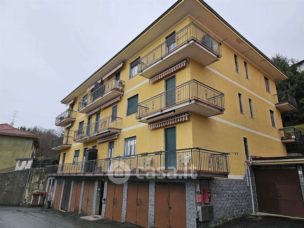Appartamento in Vendita in Via Giovanni Crestani 17 a Biella