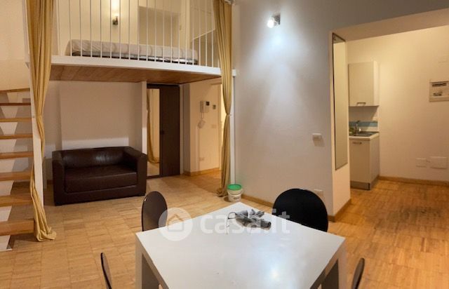 Appartamento in Affitto in Via Pavia 8 a Milano