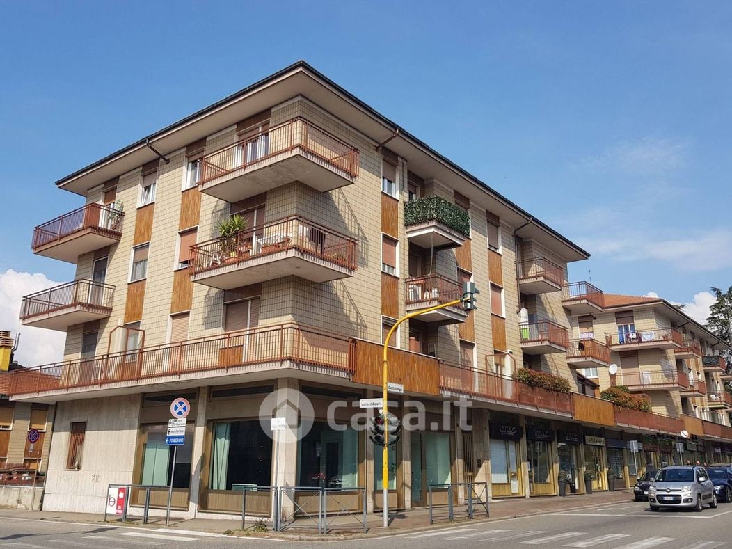 Appartamento in Vendita in Via San Giuseppe Cottolengo 16 a Biella