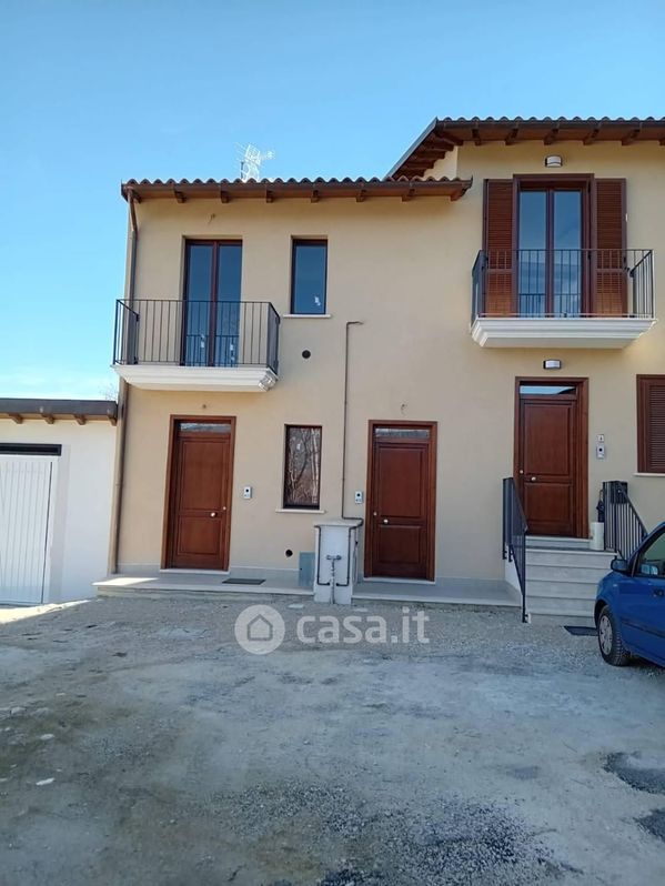 Casa indipendente in Vendita in Via Sallustio 14 -2 a L'Aquila