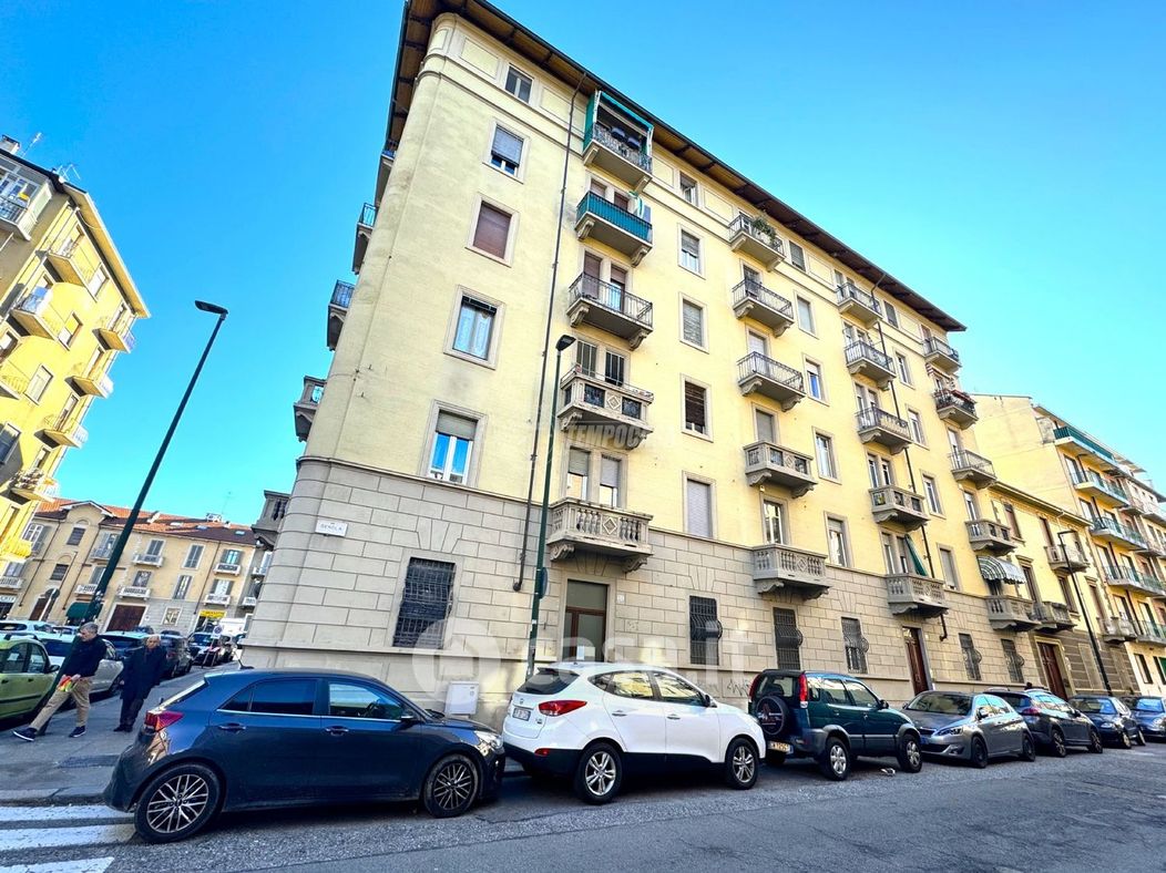 Appartamento in Vendita in Via Genola 24 a Torino