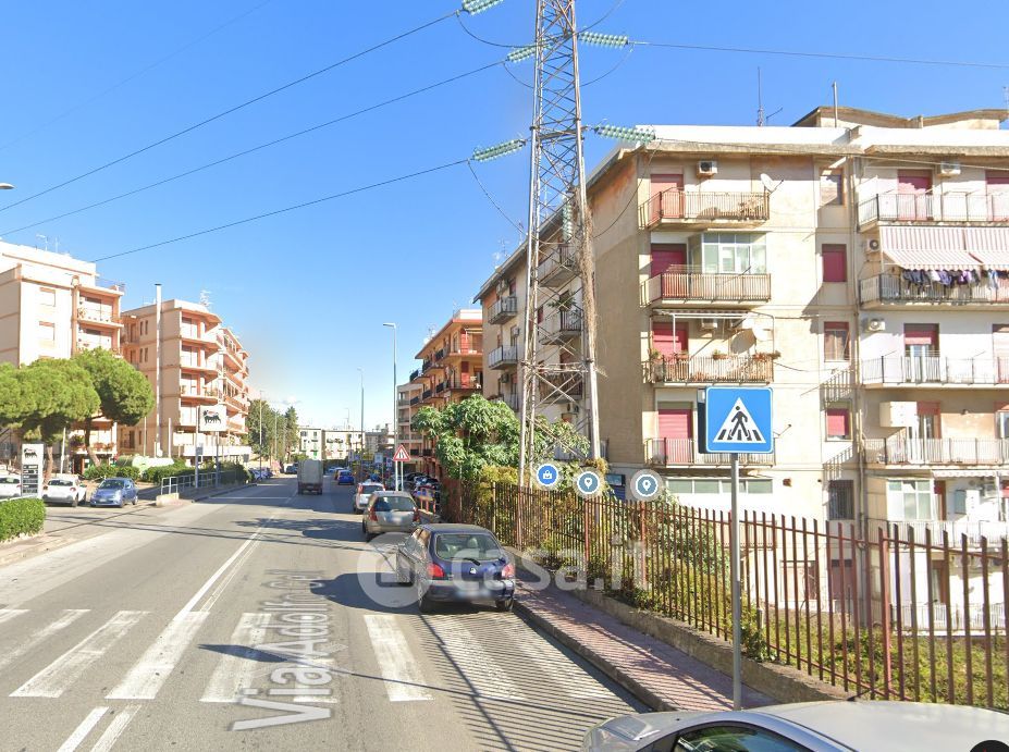 Appartamento in Vendita in Via ADOLFO CELI a Messina