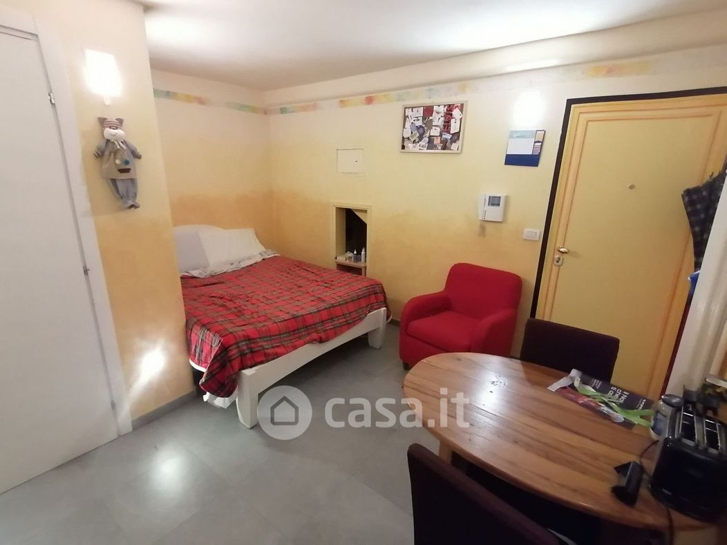 Appartamento in Vendita in Via Masone a Modena
