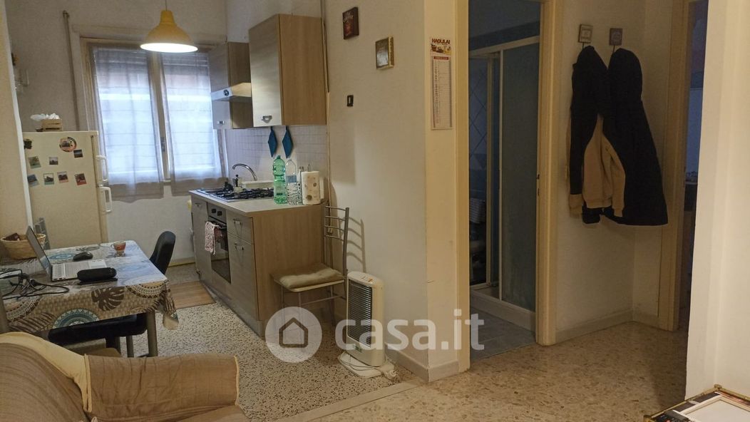 Appartamento in Vendita in Via Raffaele Calzini 14 a Roma